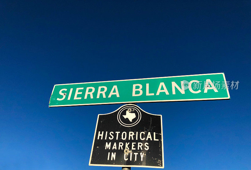 德克萨斯州路标:Sierra Blanca的城镇标志